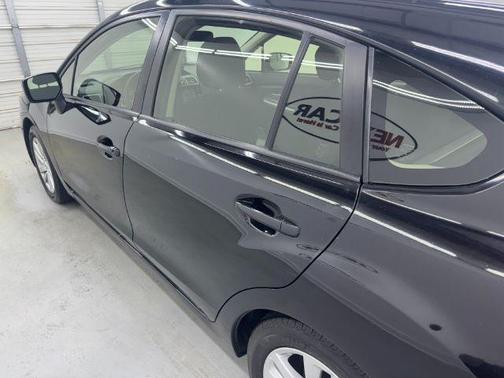2016 Subaru Impreza 2.0i Premium