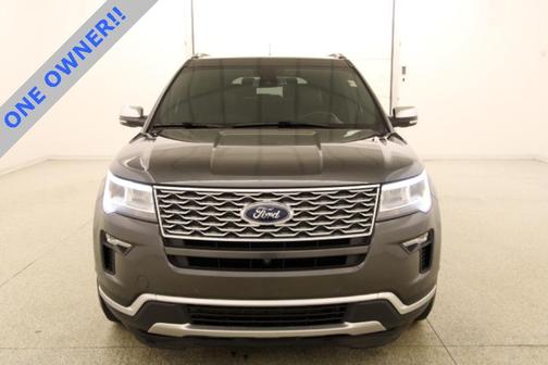 Photo 2 of 61 of 2018 Ford Explorer Platinum