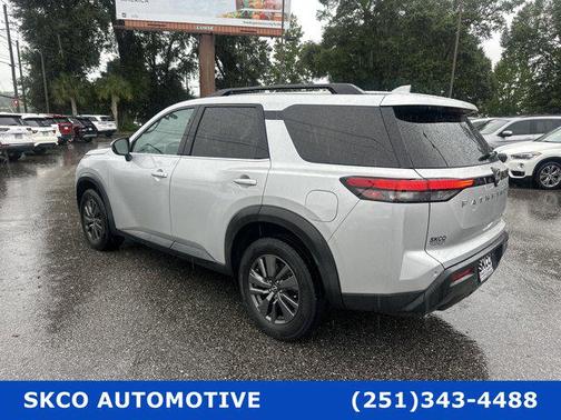 2022 Nissan Pathfinder SV 2WD