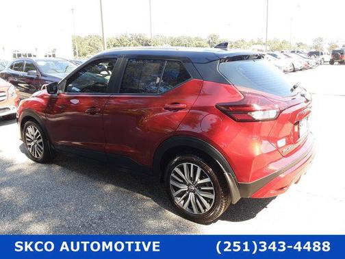 2022 Nissan Kicks SV