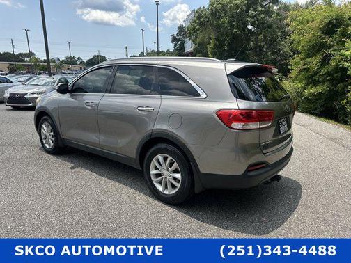 2017 Kia Sorento LX