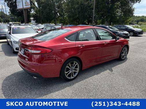 2020 Ford Fusion SEL