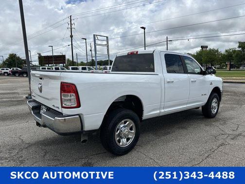 2022 RAM 2500 Big Horn Crew Cab 4x4 6'4' Box