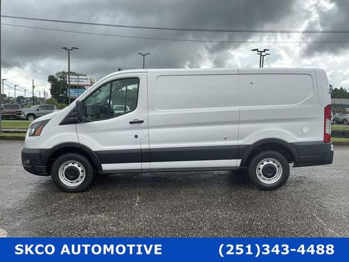 Oxford White 2020 Ford Transit-250 Base