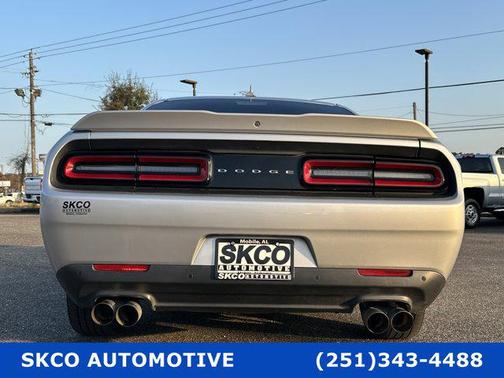 2020 Dodge Challenger SXT