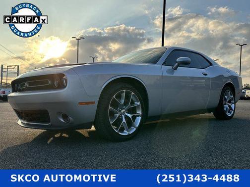 2020 Dodge Challenger SXT