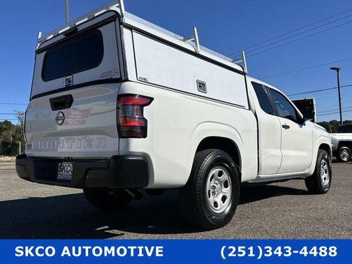 2022 Nissan Frontier S
