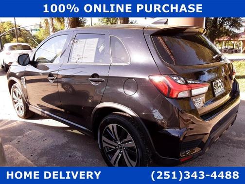 Photo 3 of 40 of 2020 Mitsubishi Outlander Sport SE