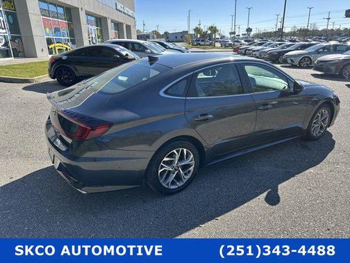 2021 Hyundai SONATA SEL