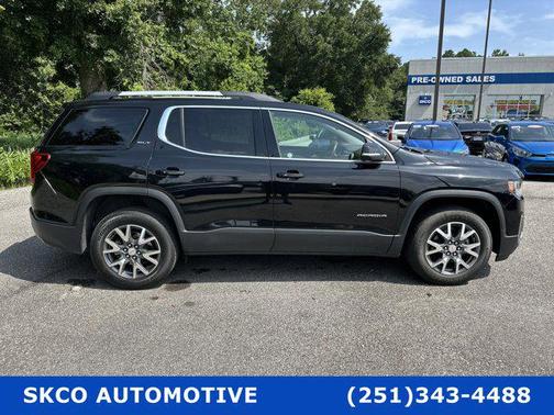 2023 GMC Acadia FWD SLT