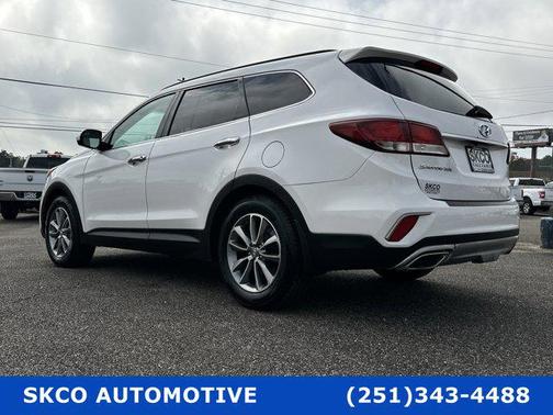 2018 Hyundai SANTA FE SE