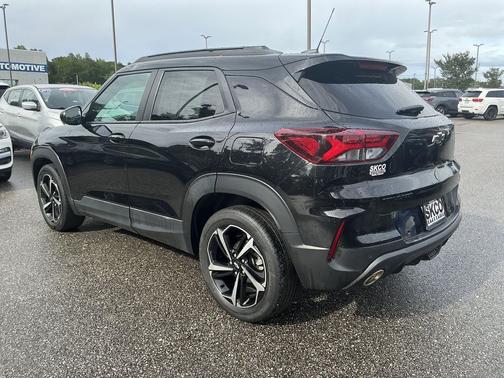 Mosaic Black Metallic 2022 Chevrolet Trailblazer RS