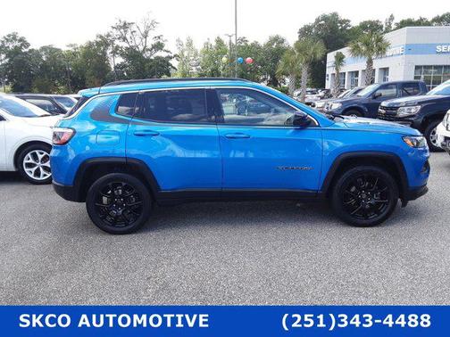 2022 Jeep Compass Latitude Lux