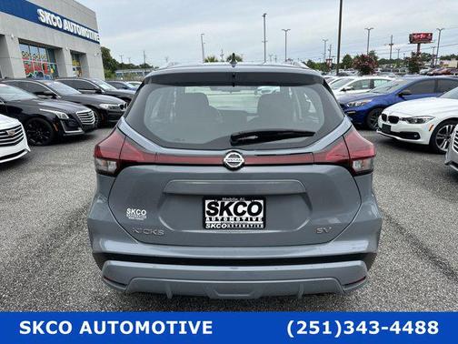 2021 Nissan Kicks SV