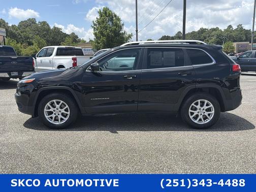 Diamond Black Crystal Pearlcoat 2018 Jeep Cherokee Latitude Plus