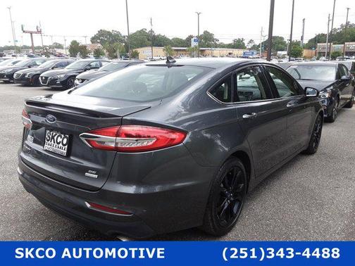 2019 Ford Fusion SE