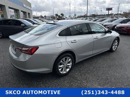 2021 Chevrolet Malibu FWD LT