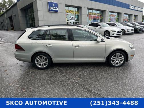 2011 Volkswagen Jetta SportWagen TDI