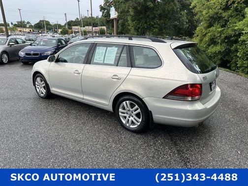 2011 Volkswagen Jetta SportWagen TDI