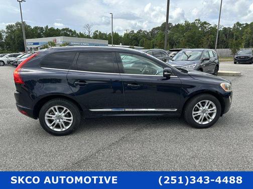 2016 Volvo XC60 T5 Drive-E Premier