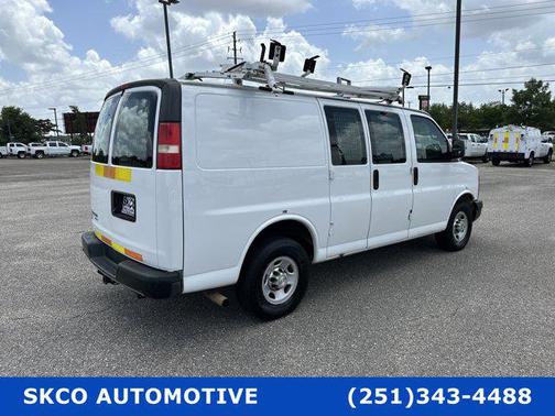 2015 Chevrolet Express 2500 Work Van