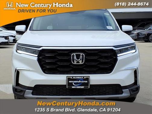 2025 Honda Pilot Touring 8-Passenger