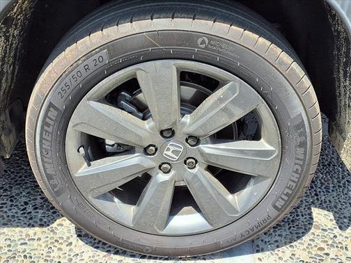 2023 Honda Pilot 2WD Sport