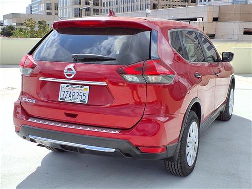 2017 Nissan Rogue S