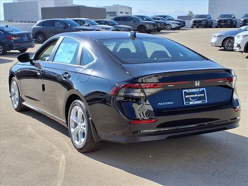 2025 Honda Accord LX 1.5T