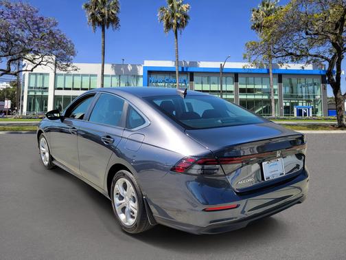 Meteorite Gray Metallic 2023 Honda Accord