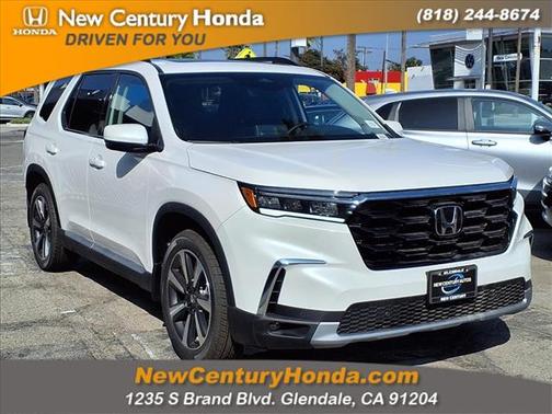 2025 Honda Pilot Touring 8-Passenger