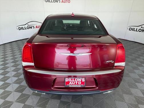 2015 Chrysler 300C Platinum