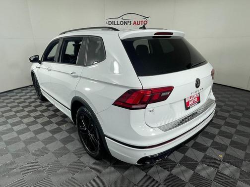 2022 Volkswagen Tiguan 2.0T SE R-Line Black