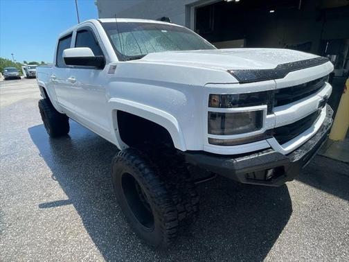 2017 Chevrolet Silverado 1500 2LT