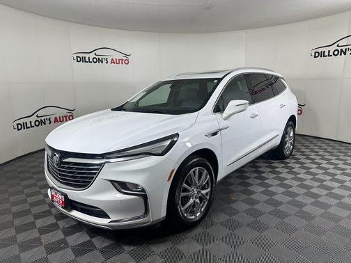 2023 Buick Enclave Essence AWD