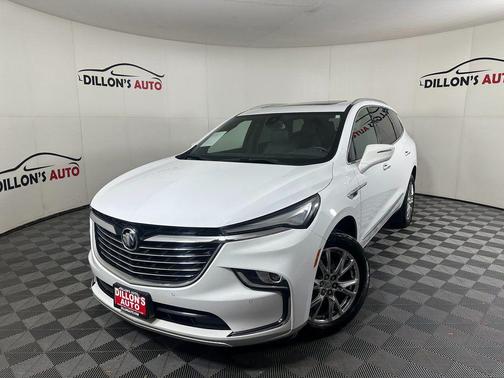 2023 Buick Enclave Essence AWD
