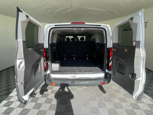 2020 Ford Transit-150 XL