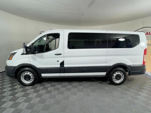 2020 Ford Transit-150 XL