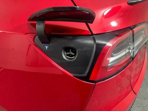 2021 Tesla Model Y Performance Dual Motor All-Wheel Drive