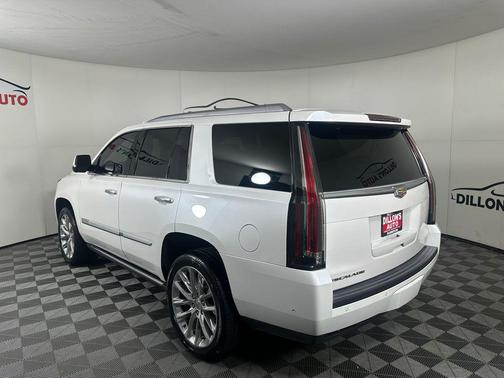 Crystal White Tricoat 2019 Cadillac Escalade Premium Luxury