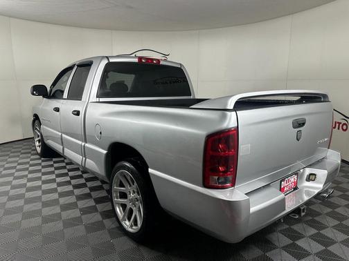 2005 Dodge Ram 1500 SRT-10 Quad Cab