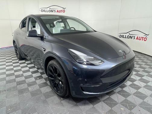 2025 Tesla Model Y Long Range Dual Motor All-Wheel Drive