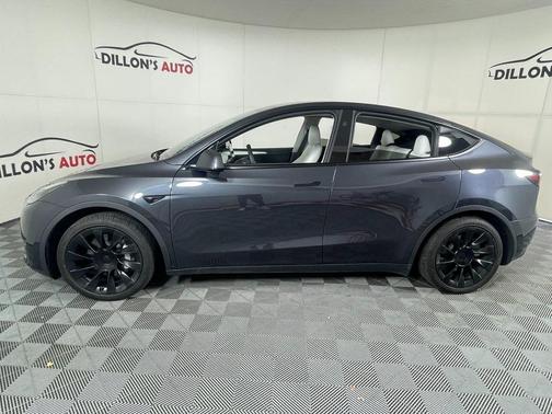 2025 Tesla Model Y Long Range Dual Motor All-Wheel Drive