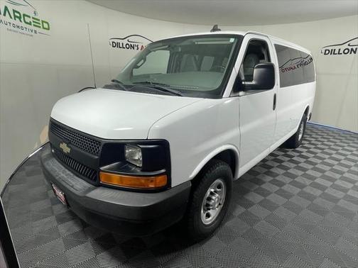 2016 Chevrolet Express 2500 LS