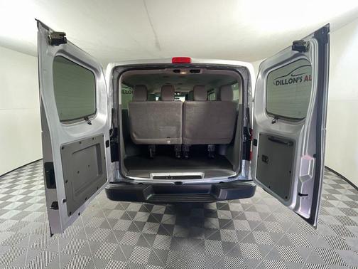 2019 Nissan NV Passenger NV3500 HD S V6