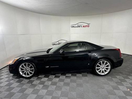 2006 Cadillac XLR Base
