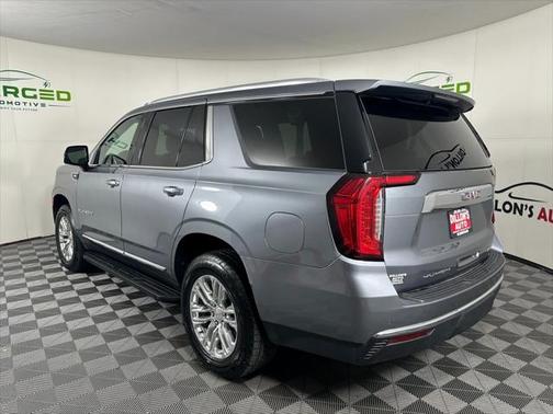 2022 GMC Yukon SLT