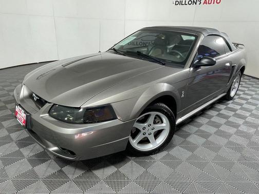 2001 Ford Mustang SVT Cobra