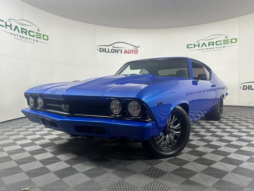 Blue 1969 Chevrolet Chevelle coupe