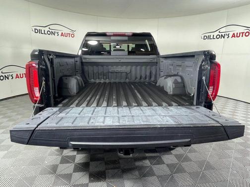 2022 GMC Sierra 1500 AT4